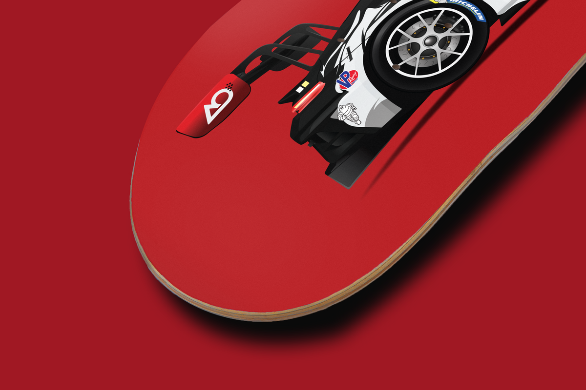 Porsche 911 GT3R "Spooky" - Skate Deck