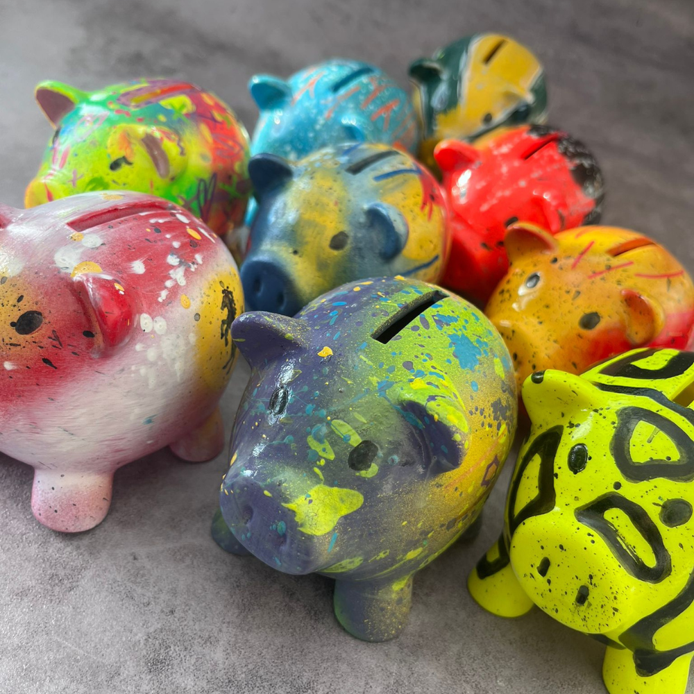 george_russell_formula_one_helmet_piggy_bank_collectible