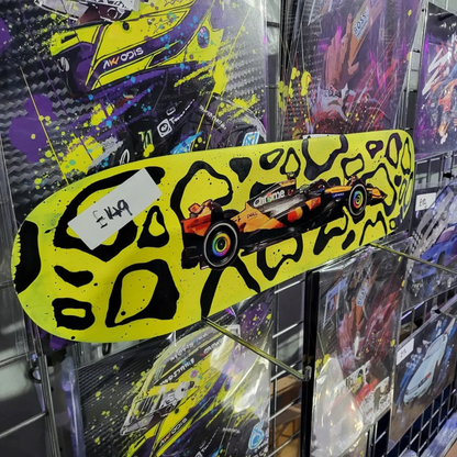 LandoNorrisArtDeck_Collectors_DisplayPiece_side