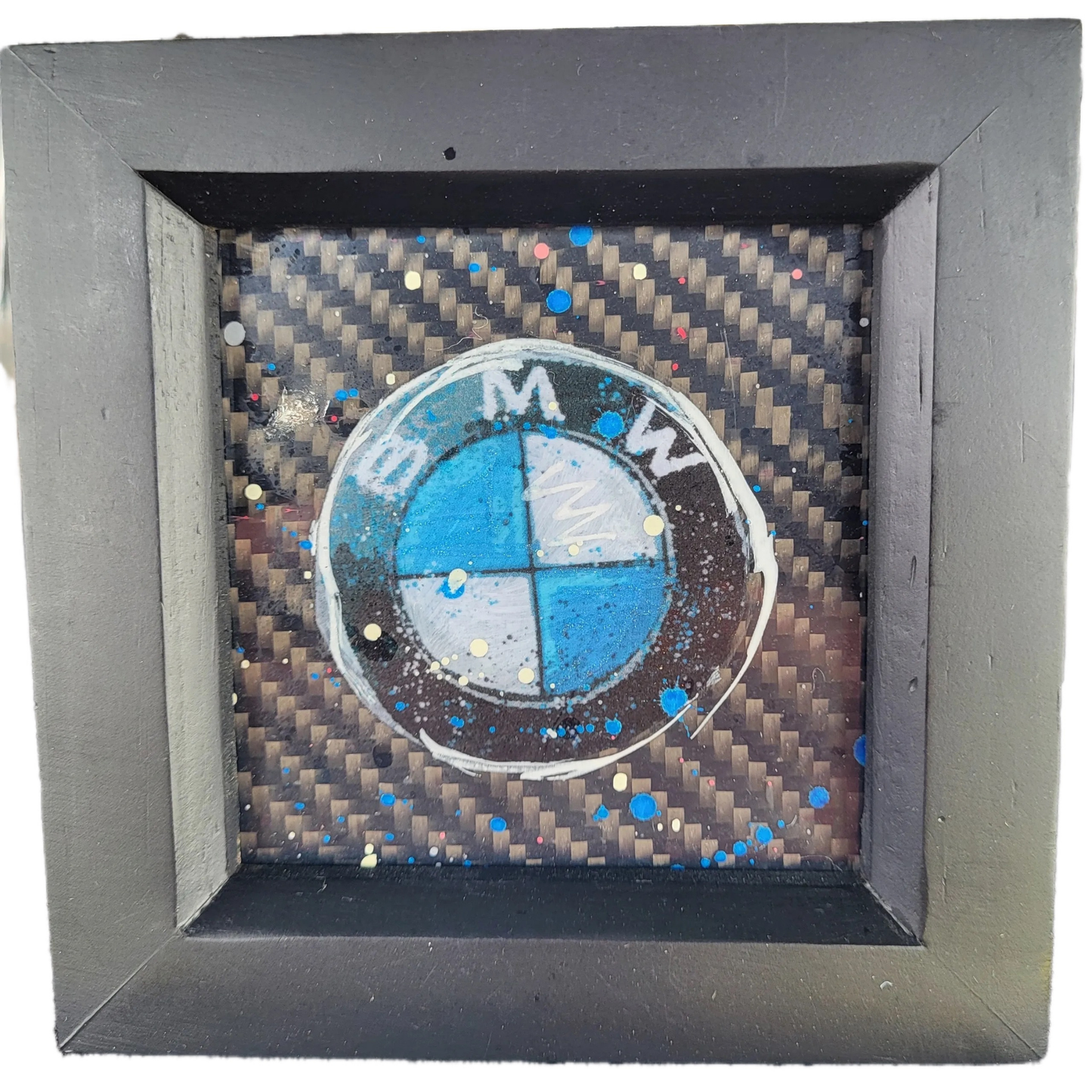 MiniBMW-StyleCarbonFibreLogoDisplay