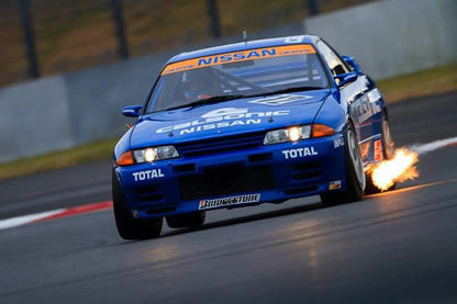 Nissan Skyline GT-R R32 Calsonic - Skate Deck