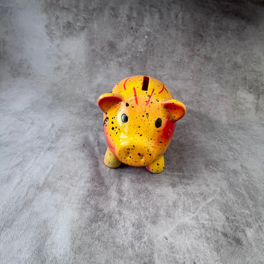 lewis_hamilton_f1_collectible_piggy_bank_helmet_design