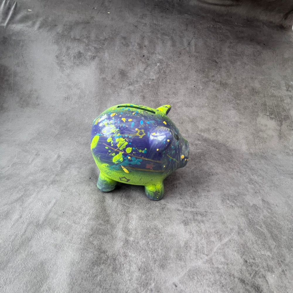 lewis_hamilton_mercedes_racing_helmet_piggy_bank_f1